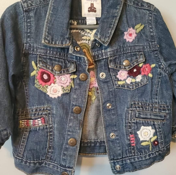 GAP Jacket - Picture 2 of 2